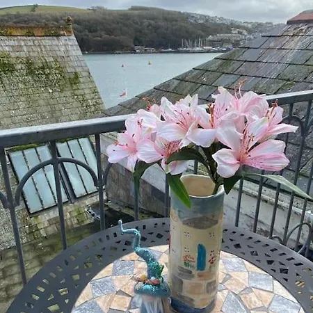 Apartment The Captain's 4 Bed Penthouse Fowey