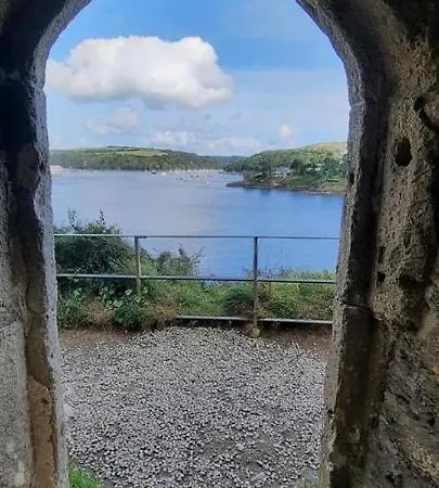 The Captain's 4 Bed Penthouse Fowey
